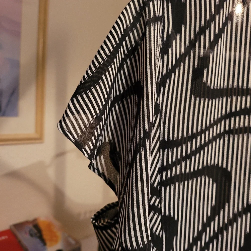 Blouse - Picture 4 of 4